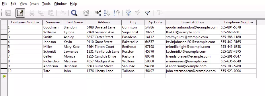 Ejemplo de base de datos de clientes en Base de LibreOffice